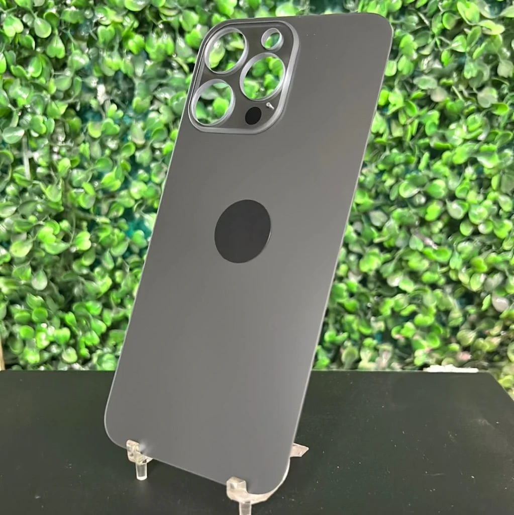 [1004210] TAPA iPHone 15 Pro Max / Gris